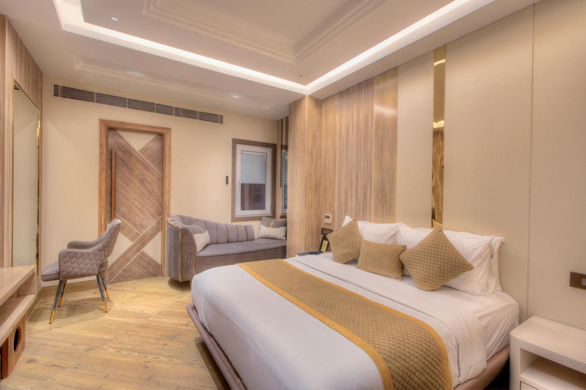 Empire Suites, Neu-Delhi Exterior foto